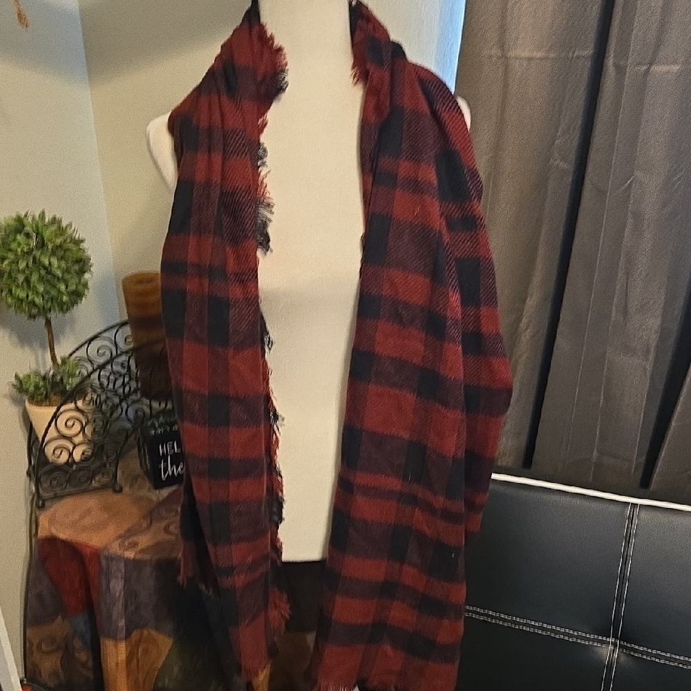 Cozy Red and Black Checkered Scarf - Picture 3 of 7
